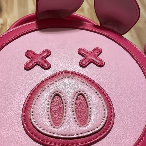 Jeffree Star pig purse, EUC - Picture 8 of 10